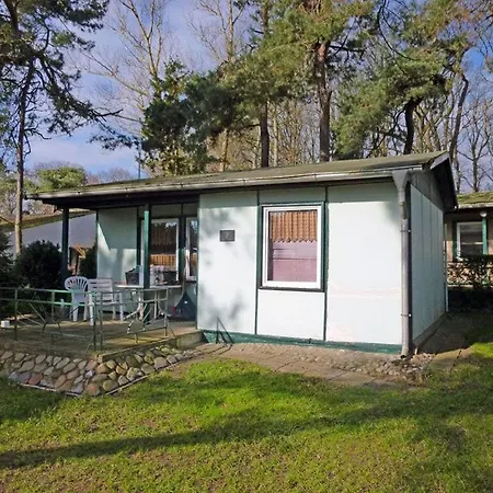 Wallocha Comfortable Hébergement de vacances Altenkirchen (Mecklenburg-Vorpommern)